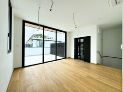 Hong Kong Park (D21), Semi-Detached #449470321